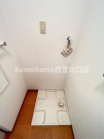 コモ西宮北口