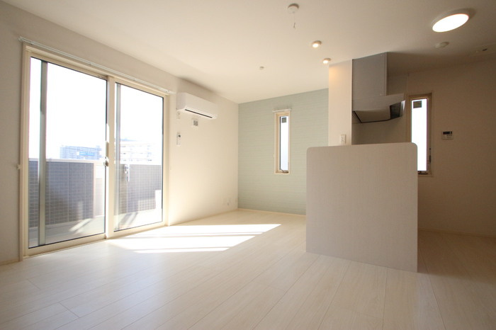 D-room博多駅南 弐番館の居間・リビング