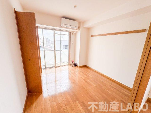 第Ⅱマンション　アトラスの寝室