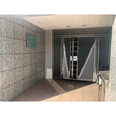 【エントランス】 | ソル・レヴェンテ豪徳寺