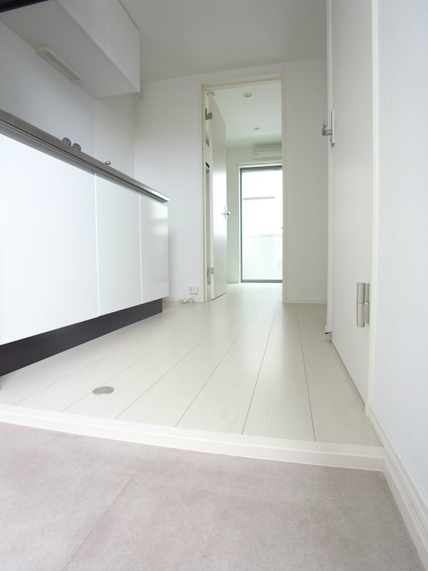 SweatDoors神戸の玄関