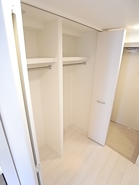 ブランTAT西宮本町Ⅱの収納