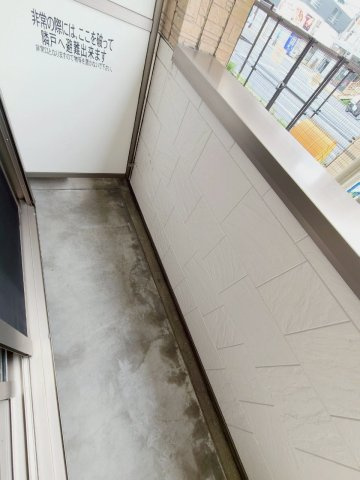 フジパレス夙川江上町のバルコニー