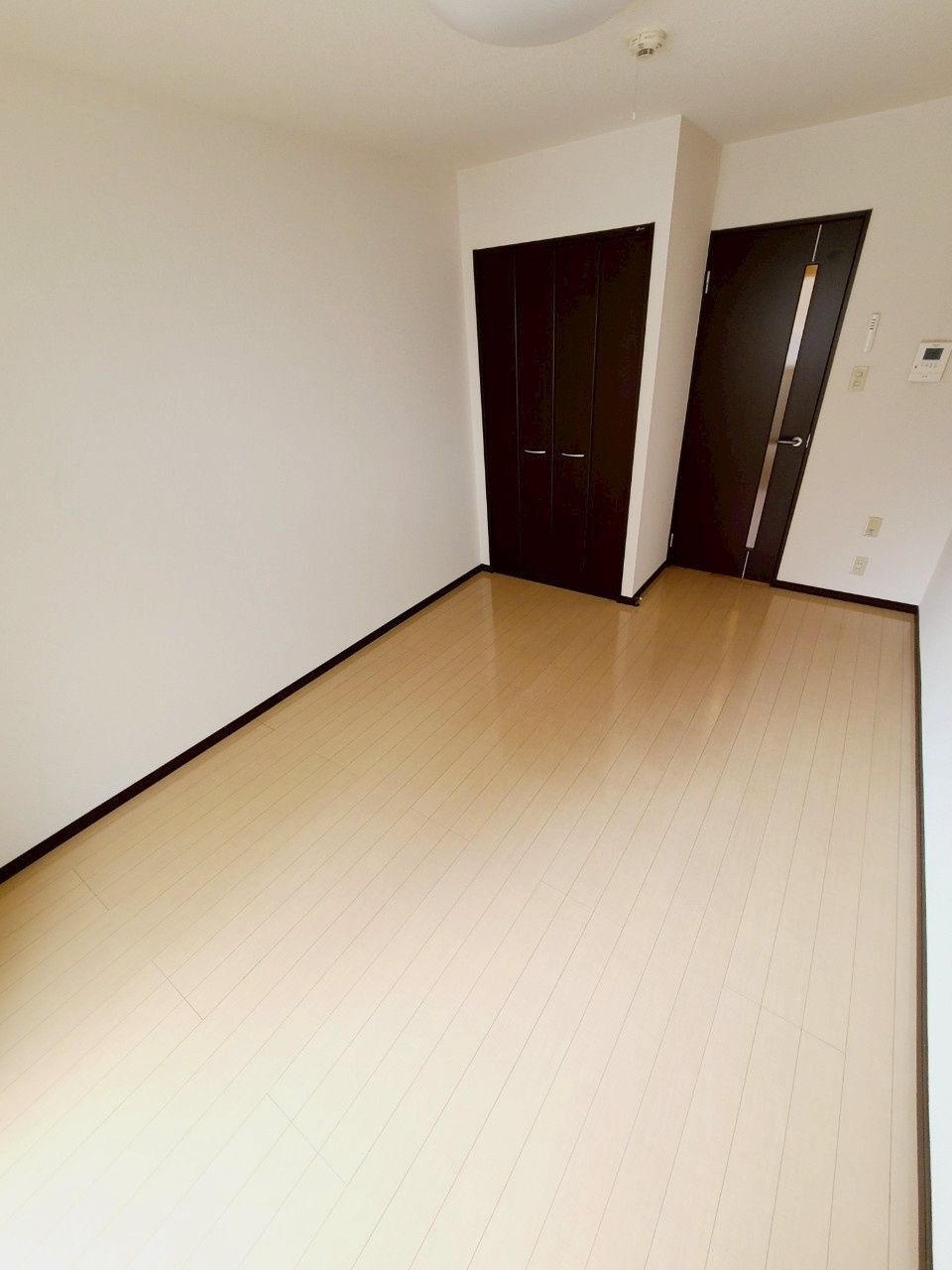 フジパレス夙川江上町の居間・リビング
