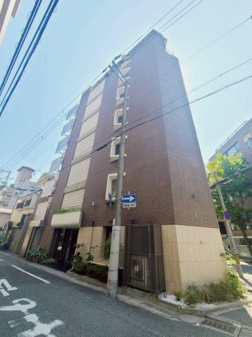 ソリューション甲子園の外観