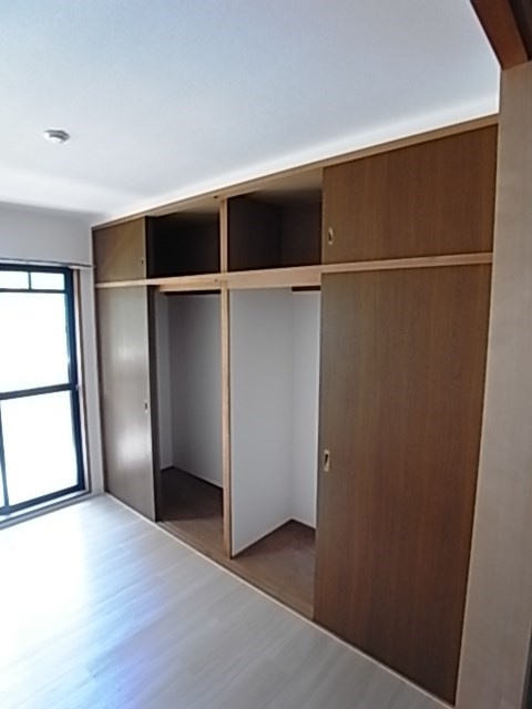 カルムイン香枦園の収納
