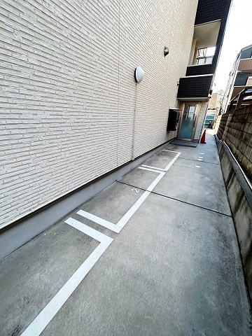 アップル塚本の外観