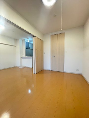 キルンズ博多駅南の居間・リビング