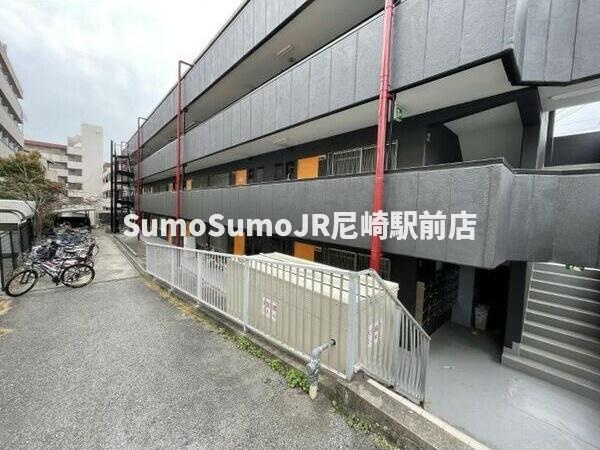 グランツ武庫川の外観