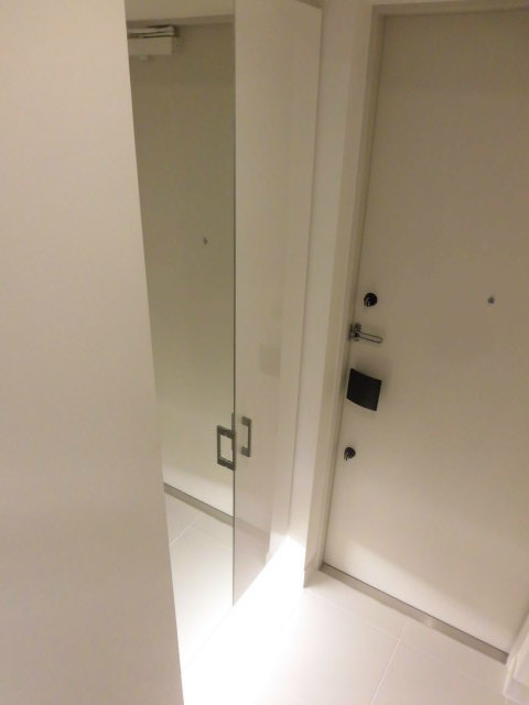 アーバネックスみなと元町の玄関