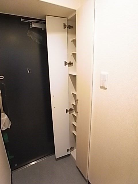 コンフォート王子の玄関