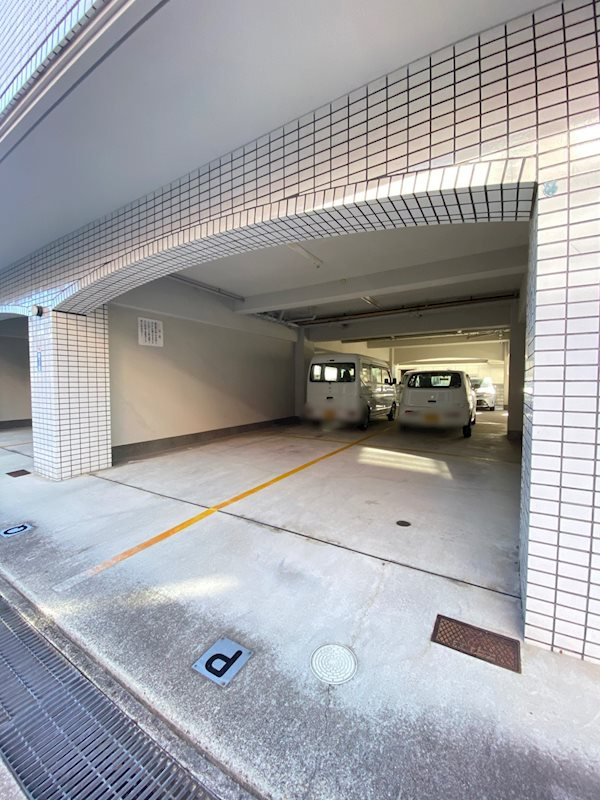 プリンスパークの駐車場