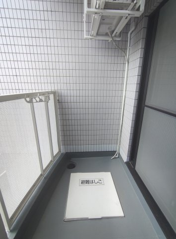 パレス六甲のバルコニー