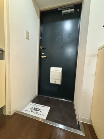ウエルネス上本町の玄関