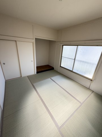 天城通3丁目テラスハウスの和室
