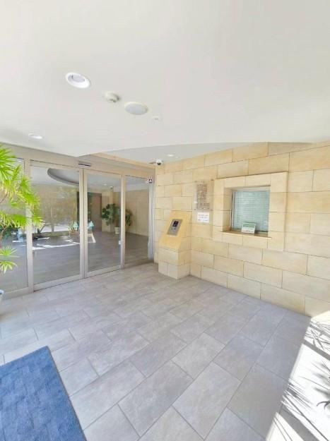 ネバーランド古川橋のエントランス|■物件内覧・資金計画相談・住宅ローン相談、リフォーム相談、お問合せ受付中■
※当日・翌日のご内覧、ご相談はお電話でのお問合せがスムーズです！