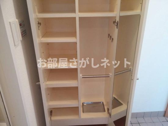 ラハイナ東新宿の収納