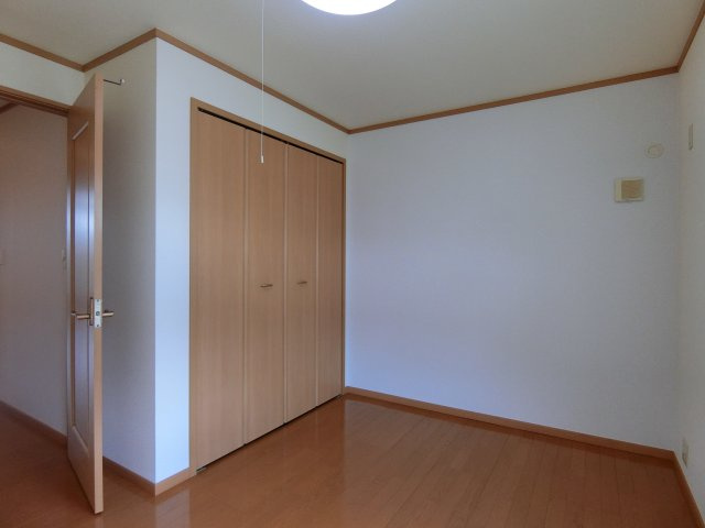シェルメ　メゾンの内装|イメージ206号室の写真（反転あり）