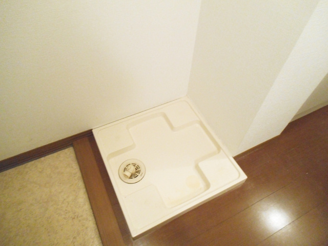 アムール壱番館の設備|洗濯機はこちらに置けます★