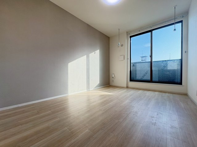 プランドール新町の居間・リビング