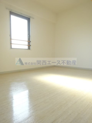 【居間・リビング】 | アールパンション高井田
