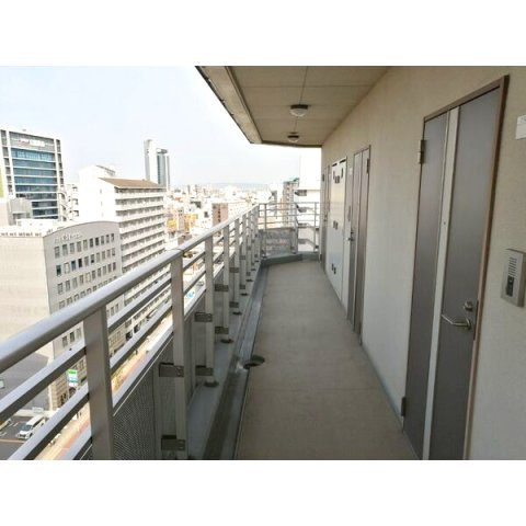 【バルコニー】アーバンエース西中島パル 