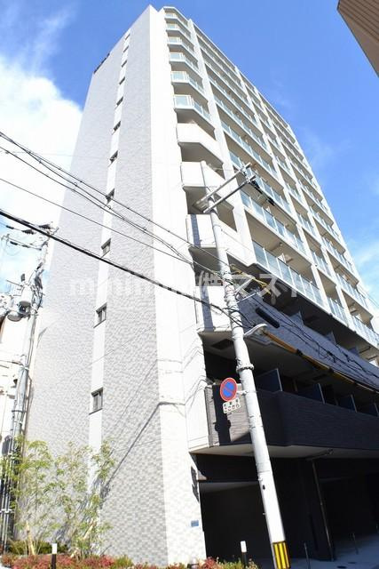 エスリード難波セントラルの外観