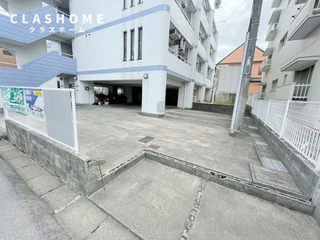 ピュアプレイス　　刈谷市の賃貸ならクラスホーム刈谷店の駐車場