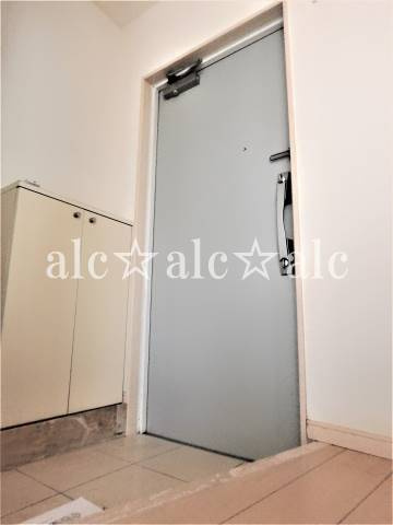 ヴェルト高円寺の玄関|Wロック