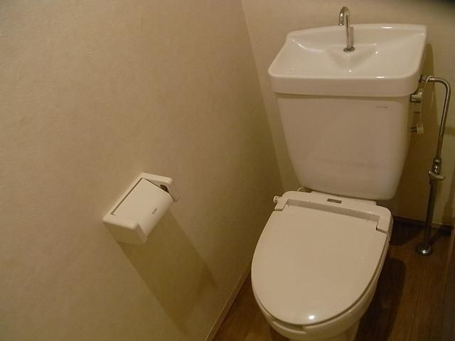 風水カーサのトイレ
