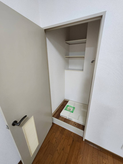 【設備】 | ヴェローノ新大阪南 | 室内洗濯機置場※イメージ