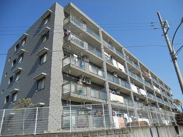 グランドュール・アビテの外観