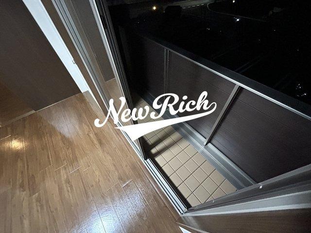 前橋市西片貝町５丁目のアパートのバルコニー
