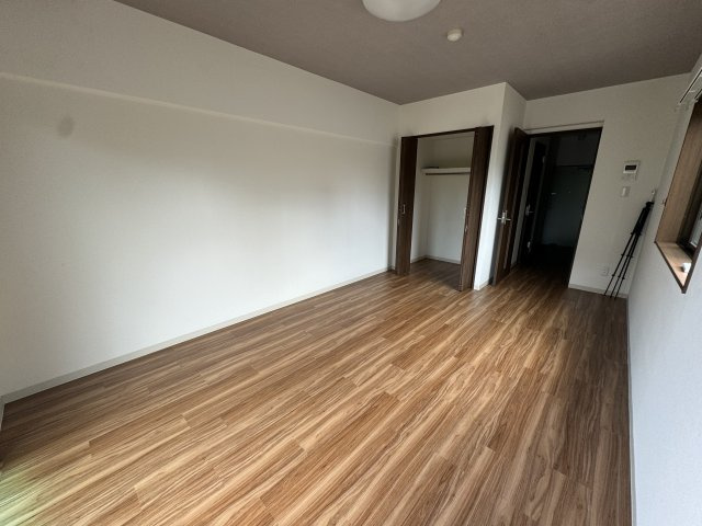 【居間・リビング】ＬＳＴ岩田町 