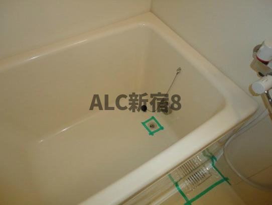 四丁目ヒルズの浴室