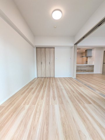 ロワールマンション二日市3の洋室|洋室5.8帖