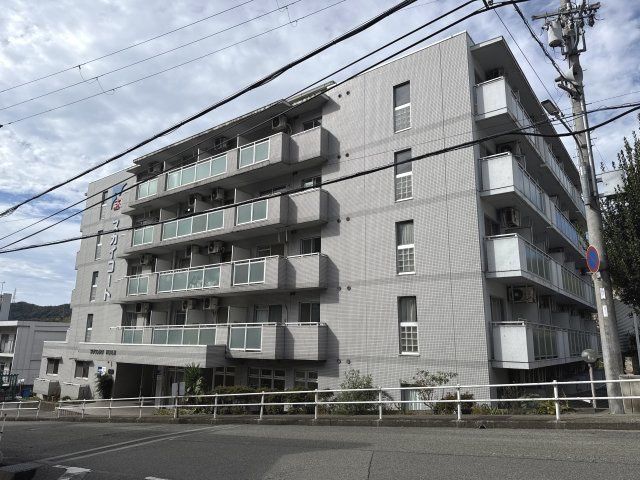 スカイコート姫路の外観