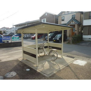エクシブ・アイの駐車場