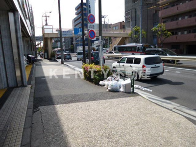 【駐車場】 | メゾン馬込 | 駐車場があるので、車を買う予定の方も安心です