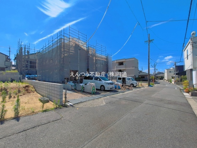 リーブルガーデン東大久手町第2の前面道路含む現地写真