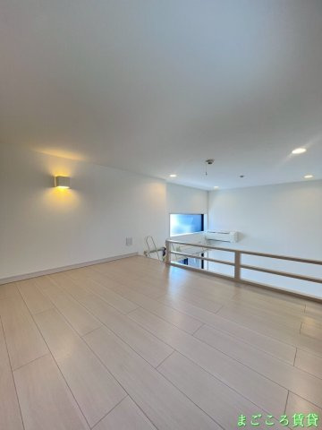 【寝室】 | ロイヤルオーク湊