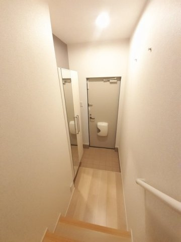 ラテ　ルーナの玄関