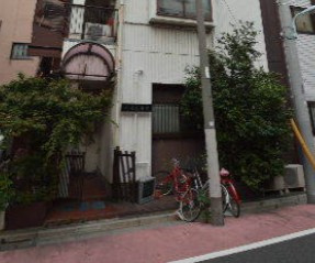 ハイム青木のエントランス