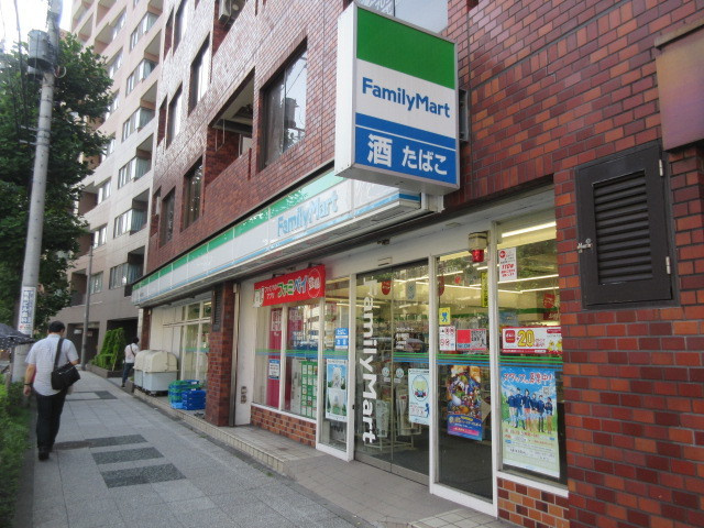 フォレストのその他|ファミリーマート横浜楠町店