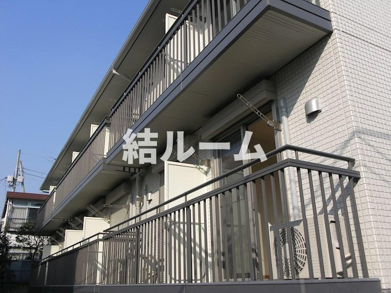 練馬区羽沢２丁目のアパートのバルコニー