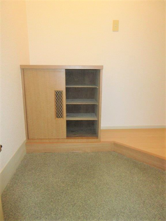 てんぐ屋西新ビルの玄関|きれいな玄関です