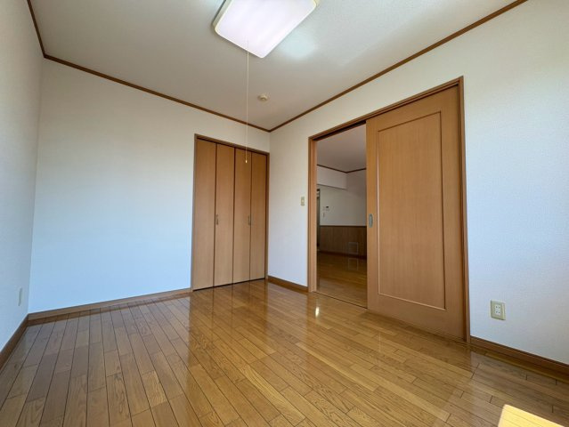 パレットの内装