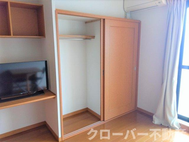 レオパレスフリューゲルⅡの収納