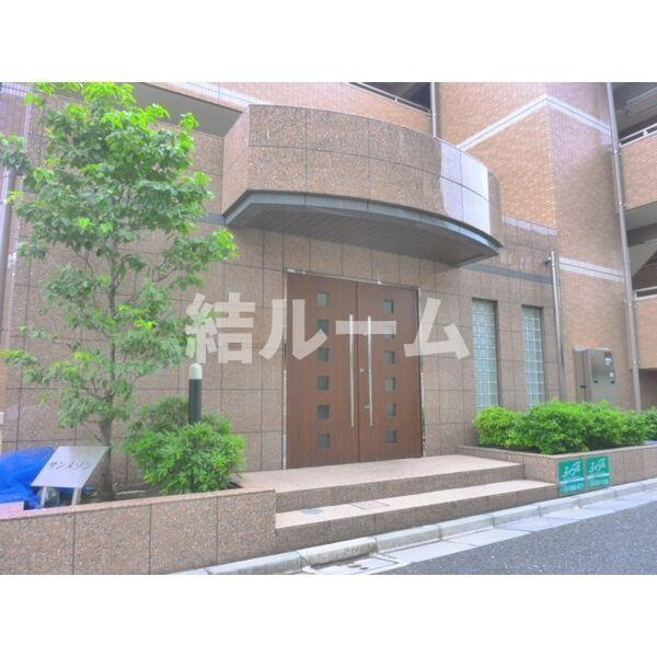 練馬区早宮２丁目の賃貸マンションのエントランス