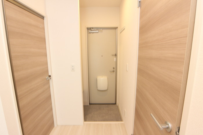 熊本市中央区渡鹿４丁目のアパートの玄関